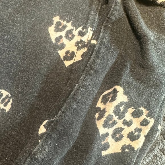 Cheetah Hearts Jeggings and Hoodie - Picture 3 of 6